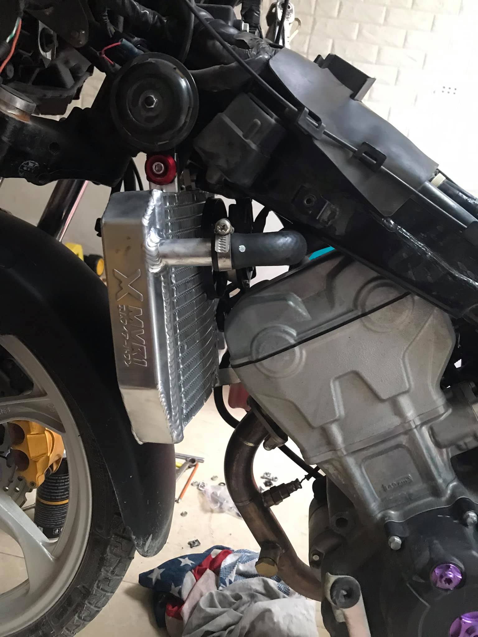KÉT NƯỚC CONG X1R WINNER / SONIC – LƯỚI TITAN