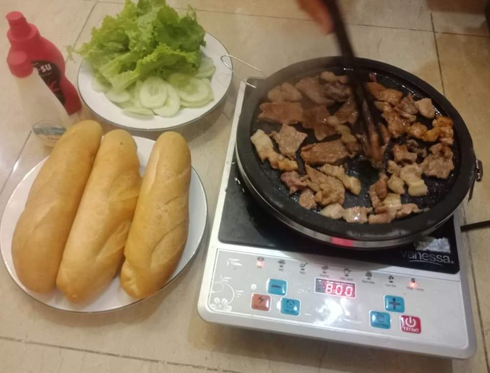 [HCM]Đá Nướng Thịt Núi Lửa Hình Tròn