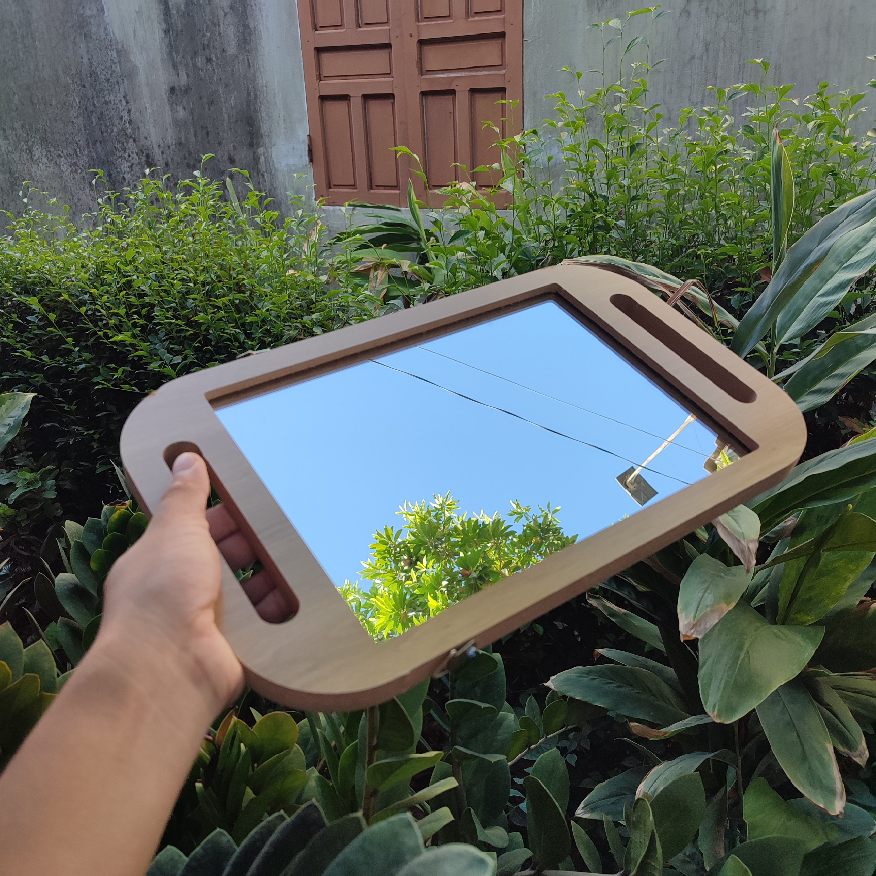 Gương soi gáy dành cho thợ tóc, Barber