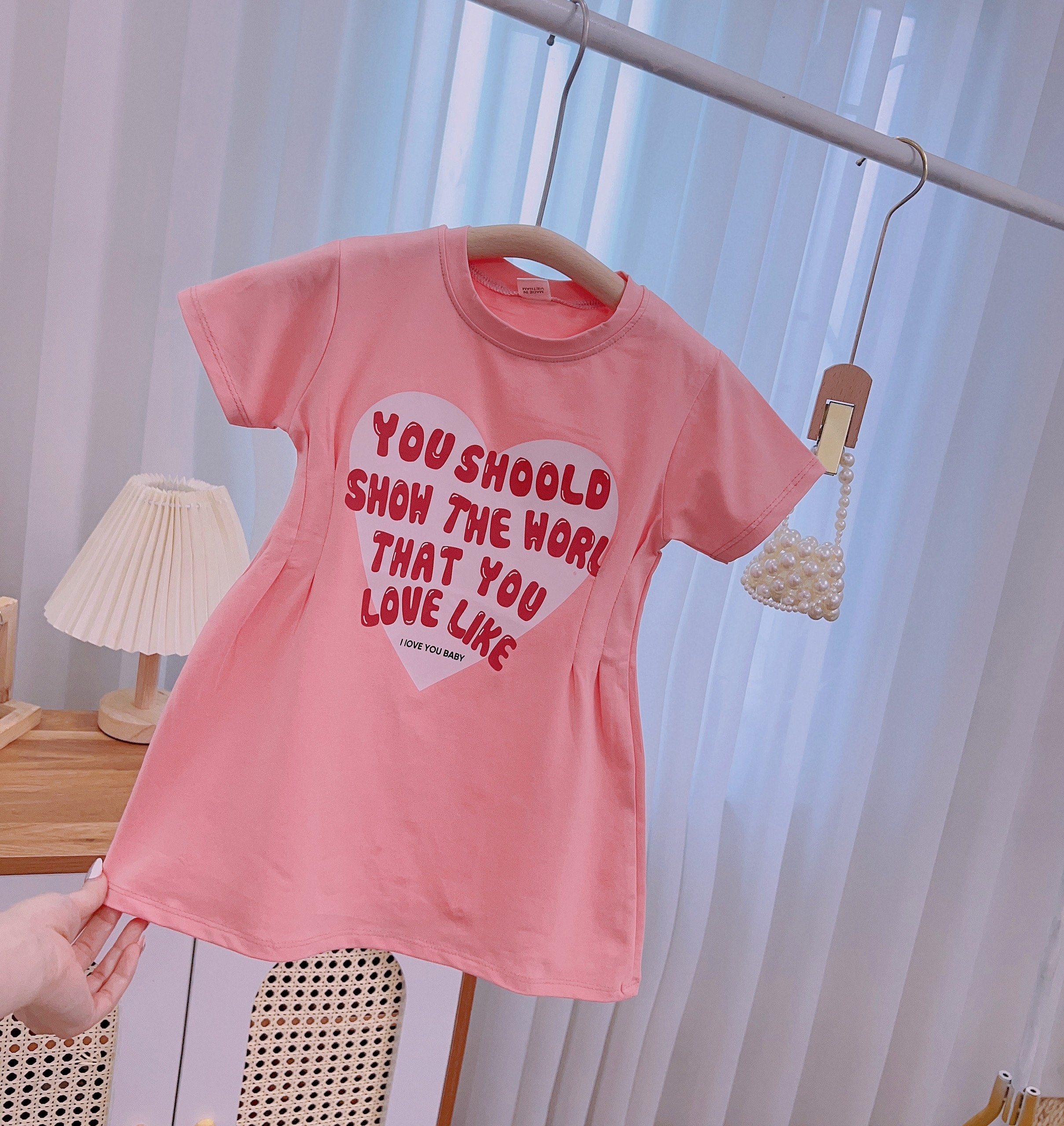 Váy bé gái cotton xuông siết eo