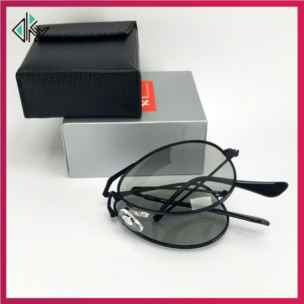 Giá bán Kính mát nam gấp gọn, đổi màu ngày đêm - Mắt kính nam đổi màu tròng phi công Polarized phân cực trong suốt, chống nắng, chống tia UV bảo vệ mắt khỏi tia cực tím. Kính đi đêm nam