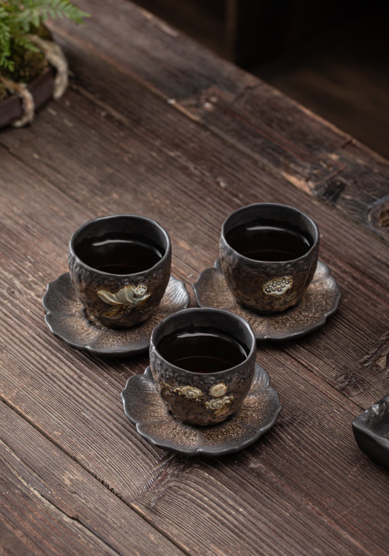 Chén Trà Hoa Sen Kiểu Nhật 110 ml