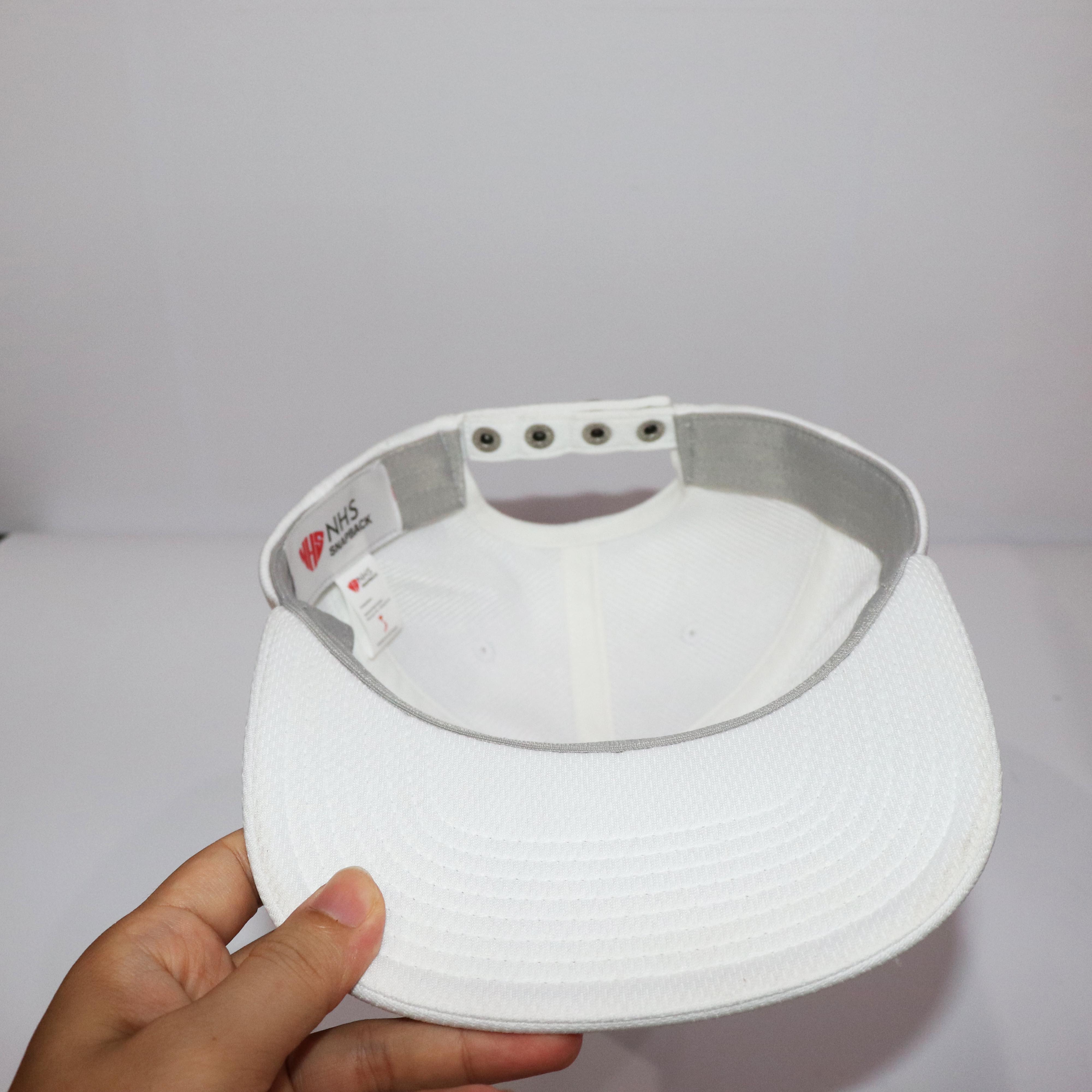 Nón Snapback Under Bạch Mã Hoàng Tử  UnderT_BKL.