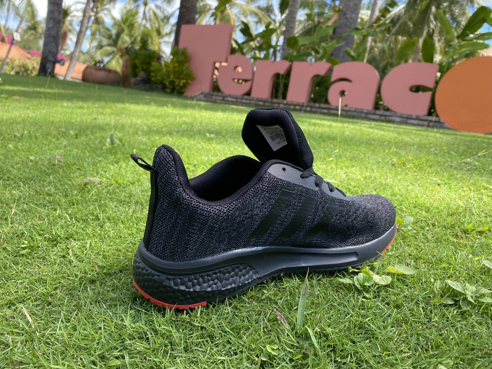 Giày thể thao adidas 08VN