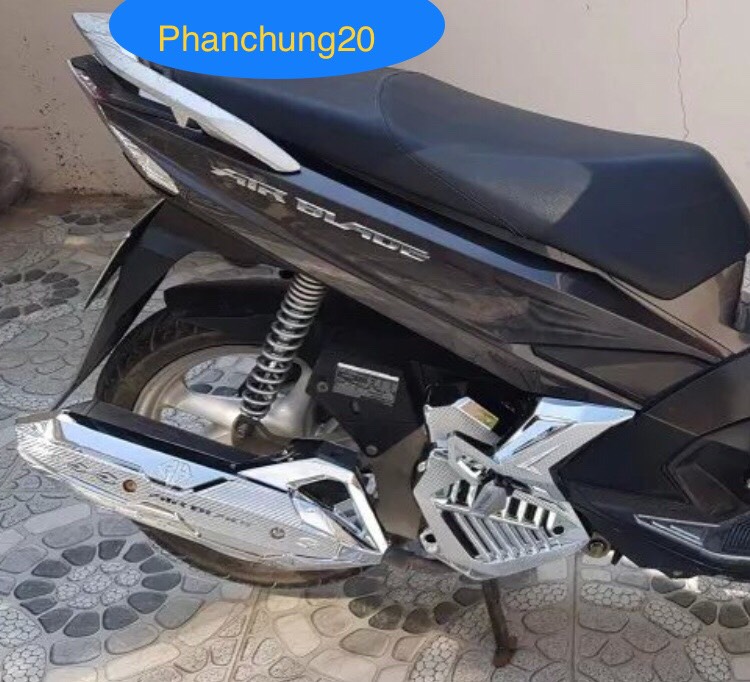 ỐP KÉT NƯỚC ( QUẠT GIÓ ) DÙNG CHO ĐỜI XE AB 2016 2017 2018 2019 CROM
