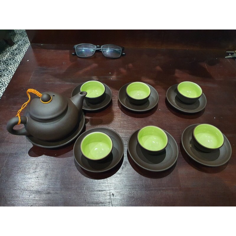 Ấm chén tử sa tâm sen kèm khay