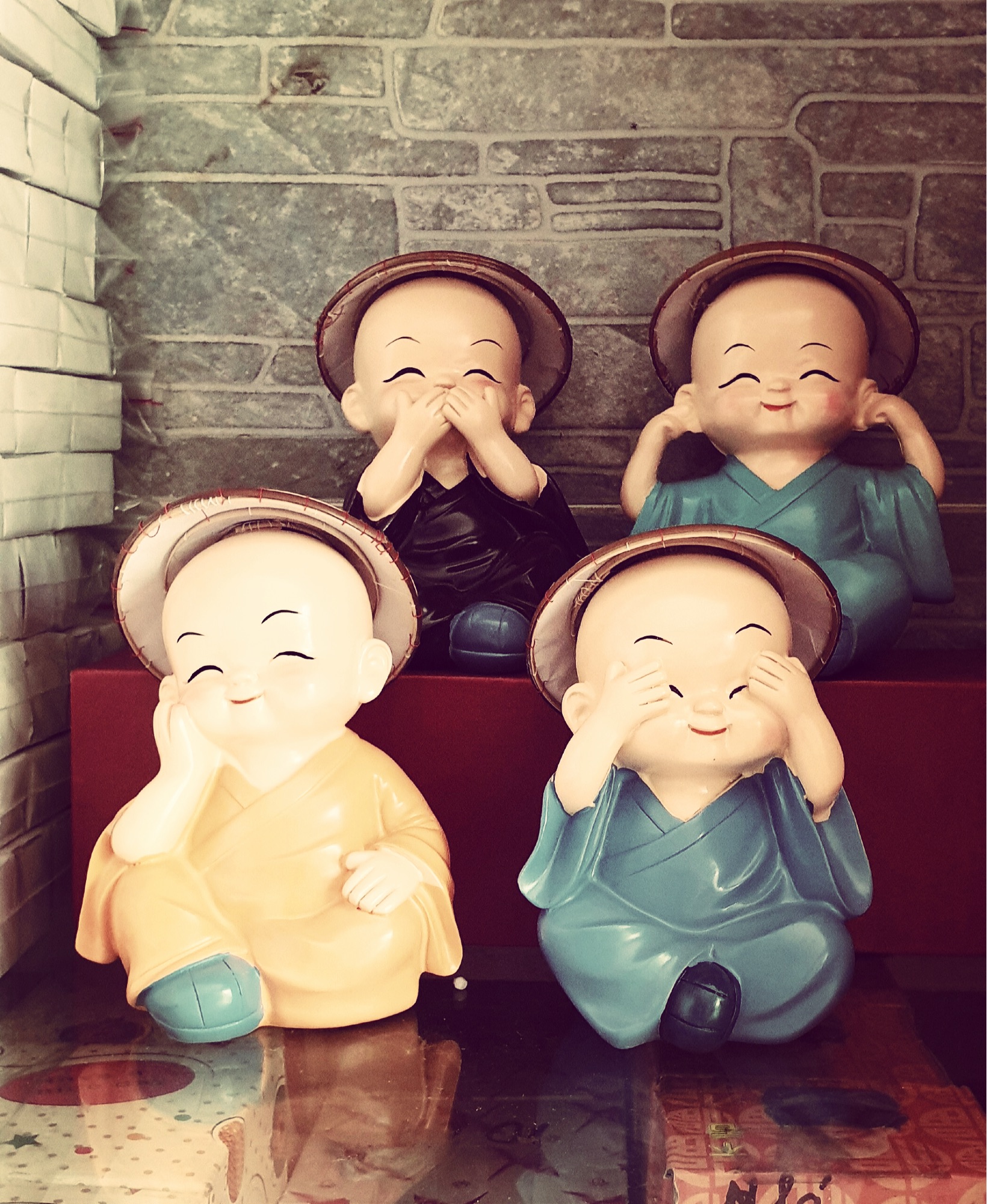 Bộ tứ không size lớn nhất 13cm đội nón lá