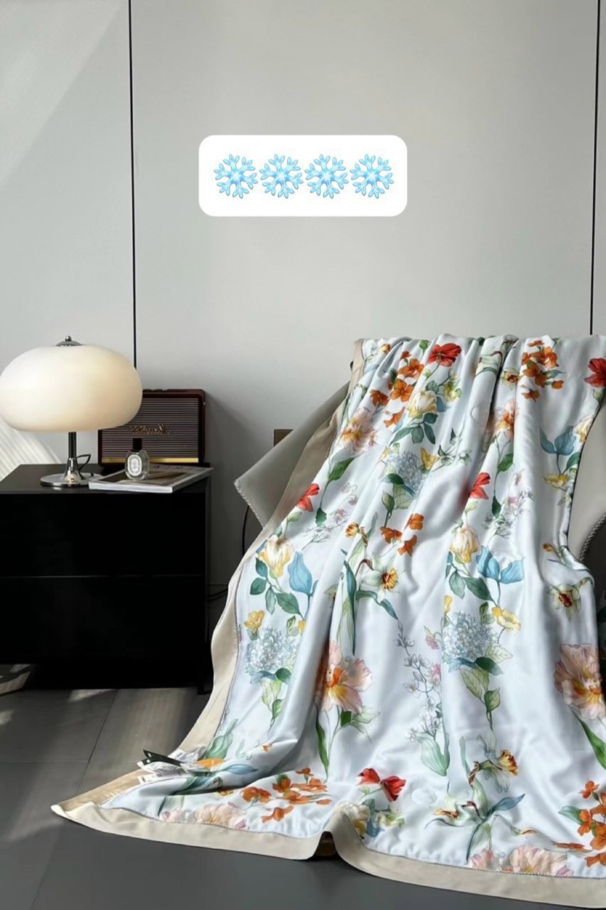 High-Quality 60S Tencel Silk Summer Blanket