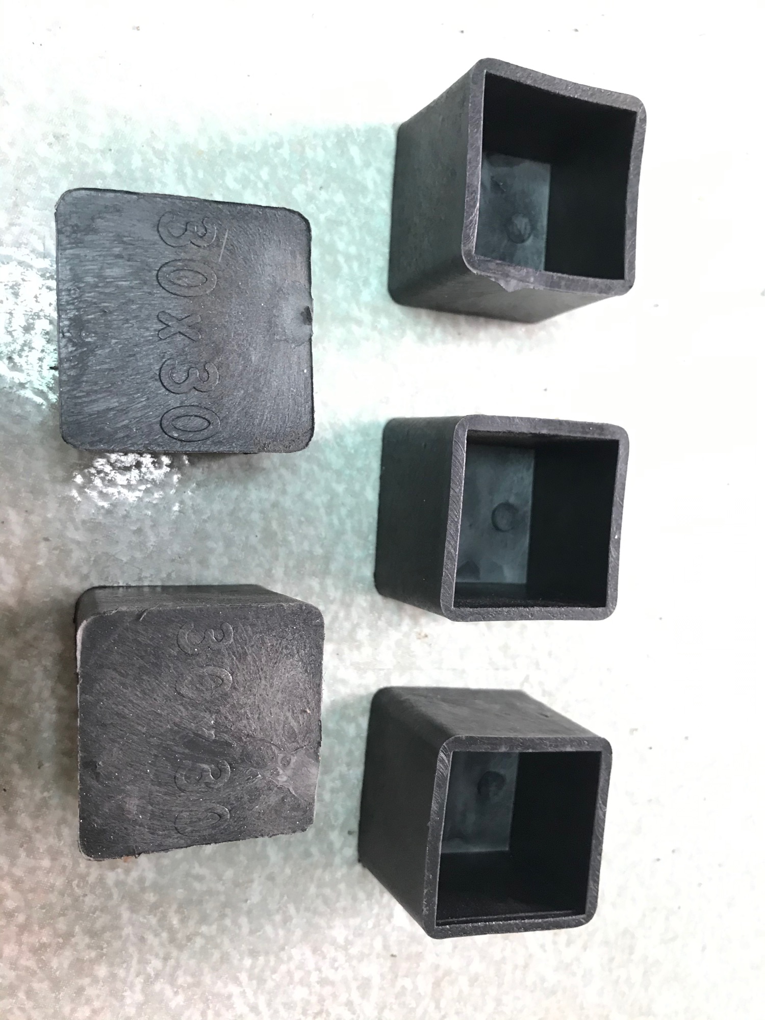 Combo 10 Bịt cao su Ngoài sắt hộp 30x30