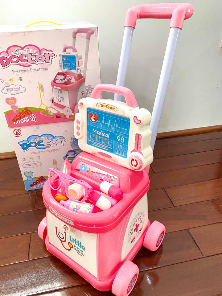 Xe đẩy bác sĩ Little Doctor cho Bé