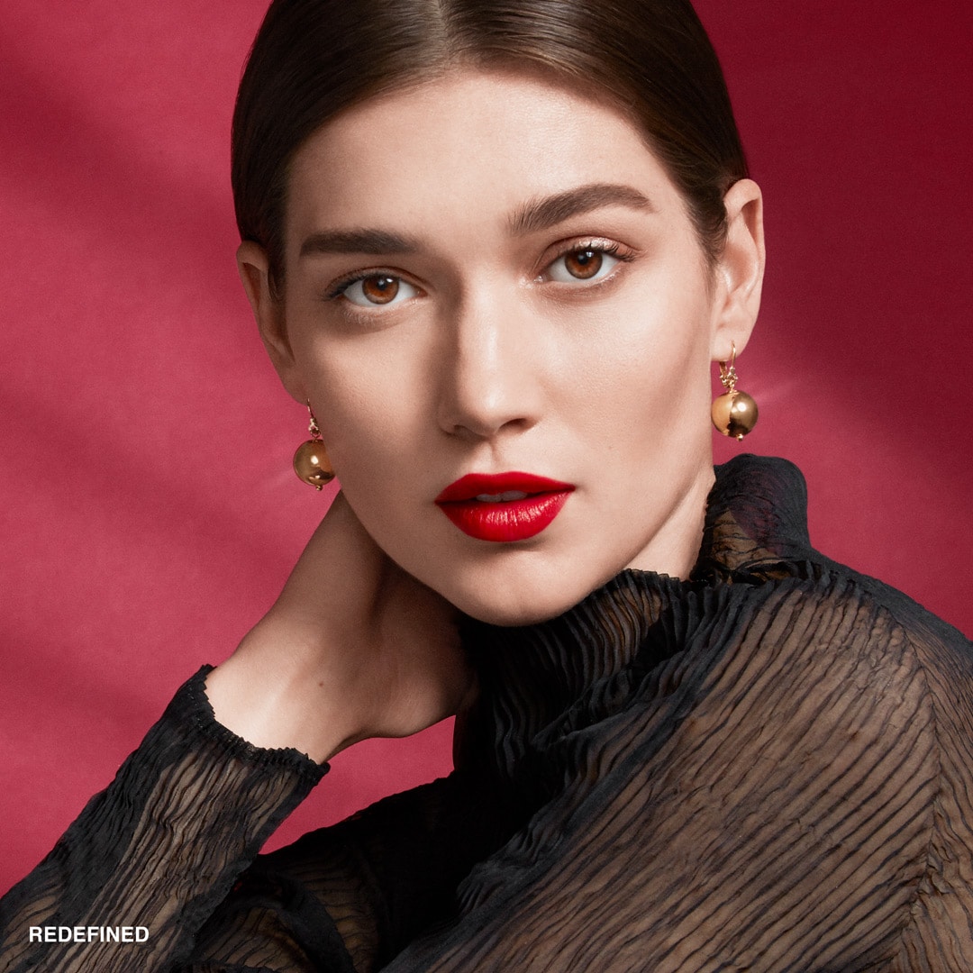 Son Bút Chì Bobbi Brown Luxe Defining Lipstick 1g