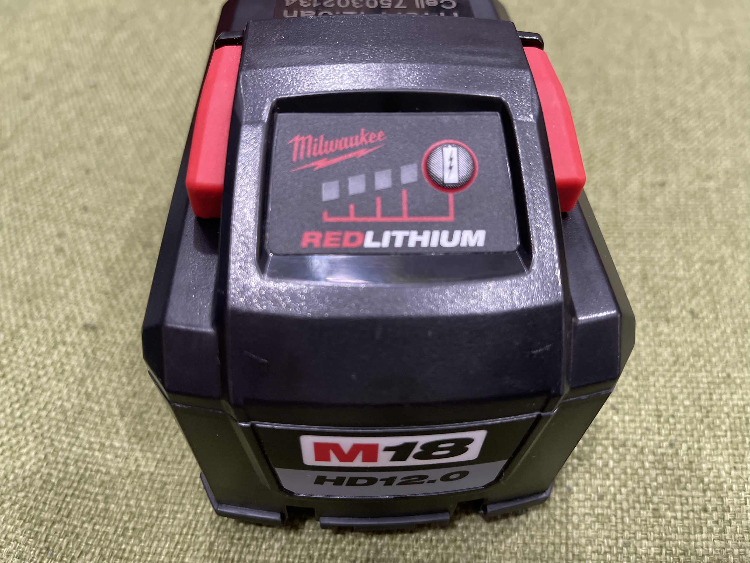 Milwaukee High Output 18V 12Ah M18 Battery