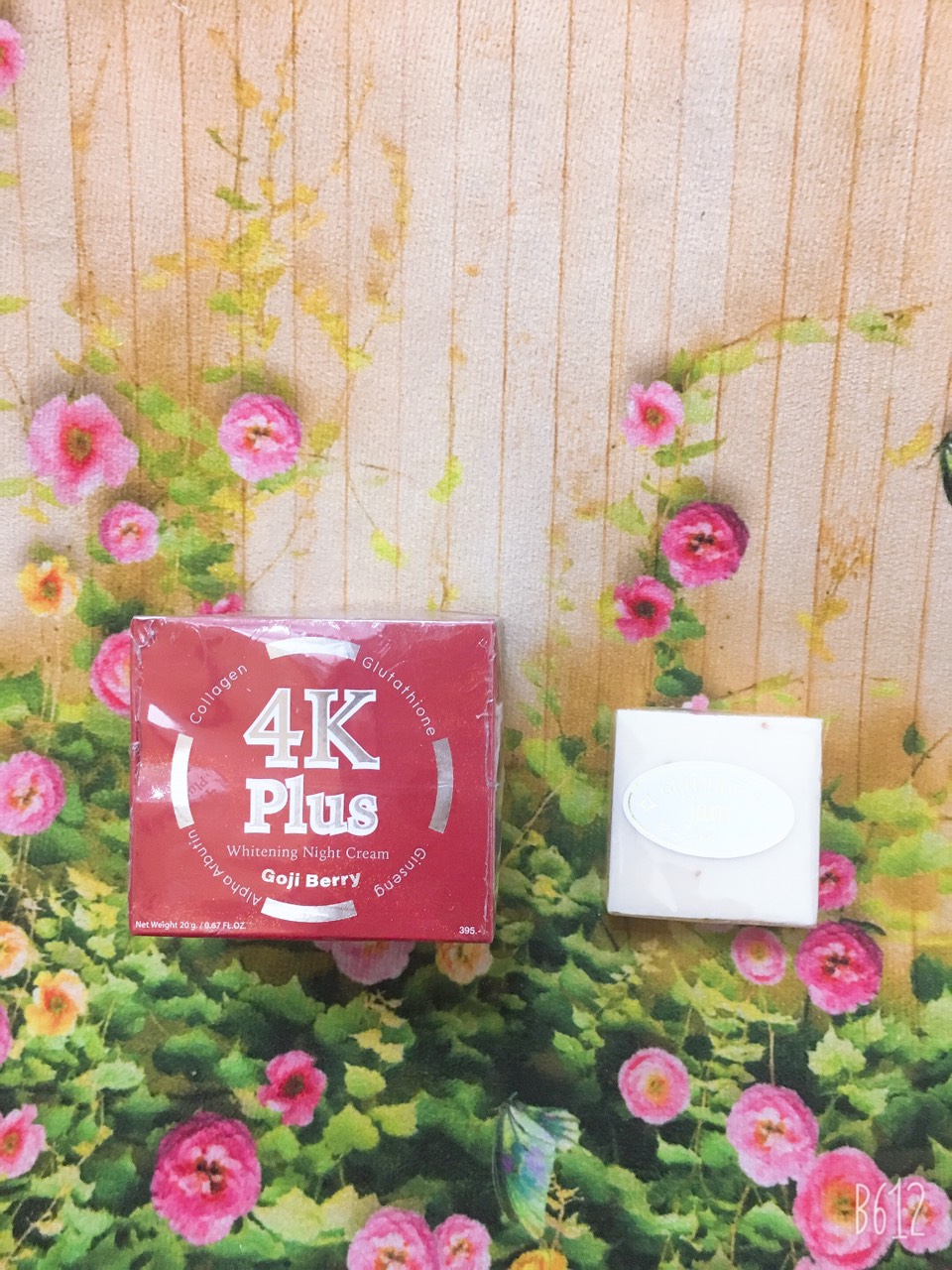 Kem 4K Đỏ kem Mụn Thái Lan- chiết xuất cherry