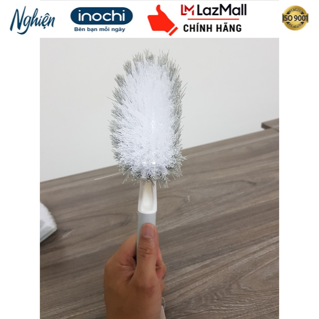 Bàn chải nhà tắm cán dài kirei (26cm)