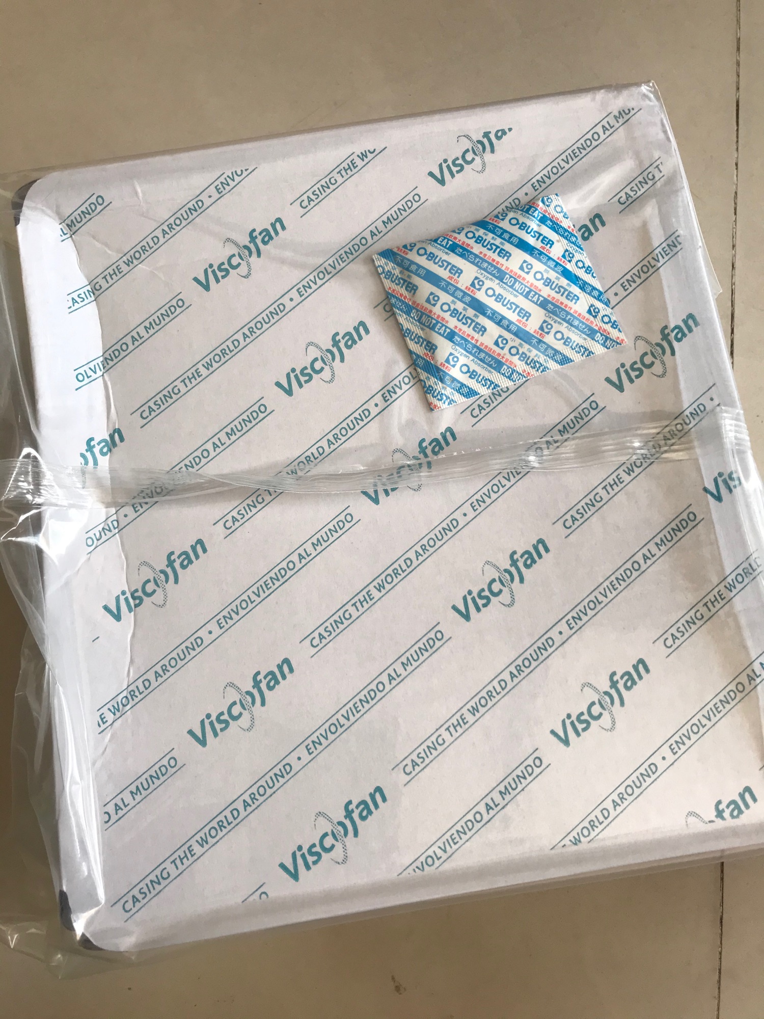 Hộp 50 cuộn vỏ xúc xích phi 23mm