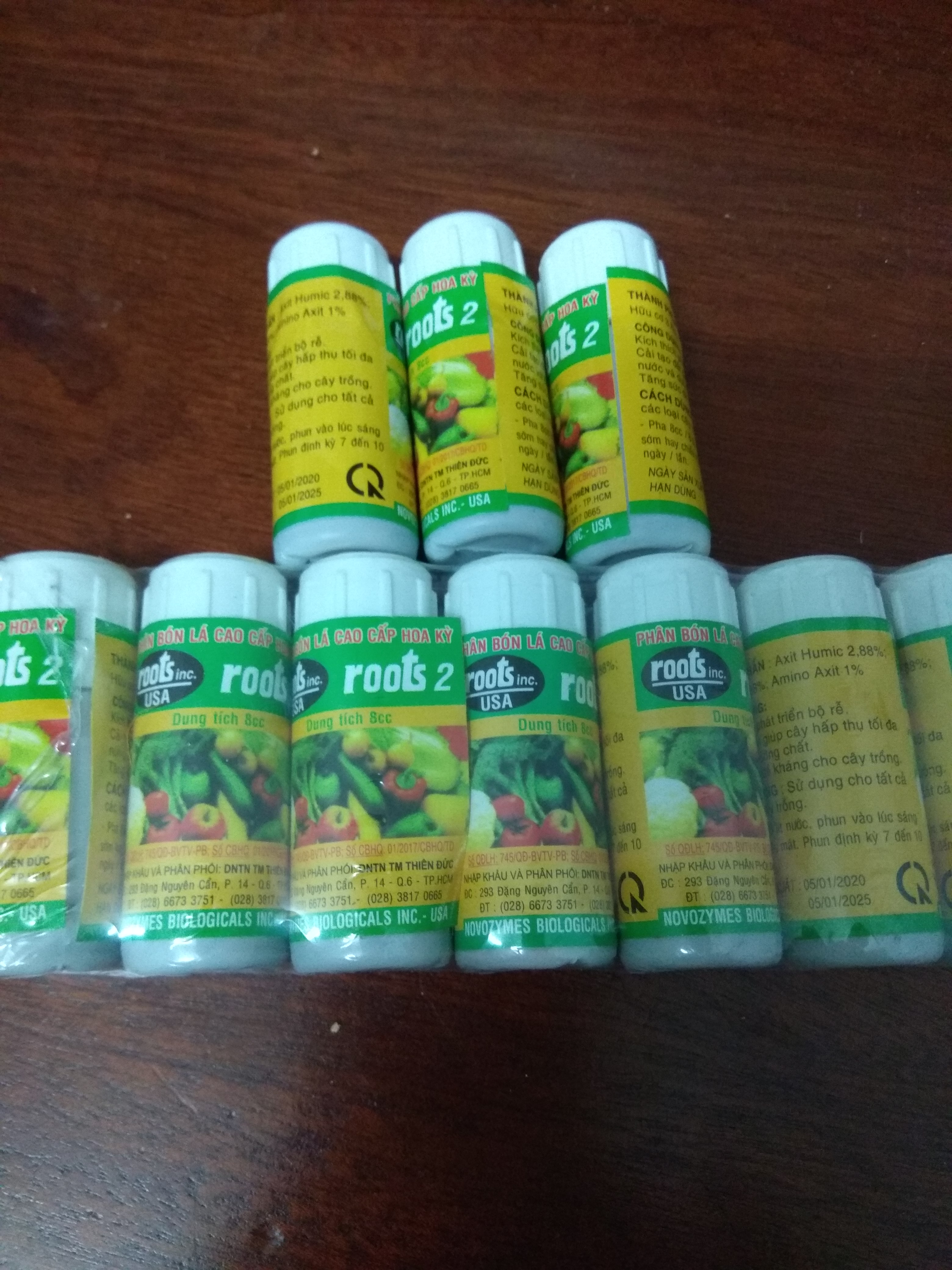 [HCM]Combo 3 chai phân bón lá cao cấp ROOTS 2 -  8ml/1 chai