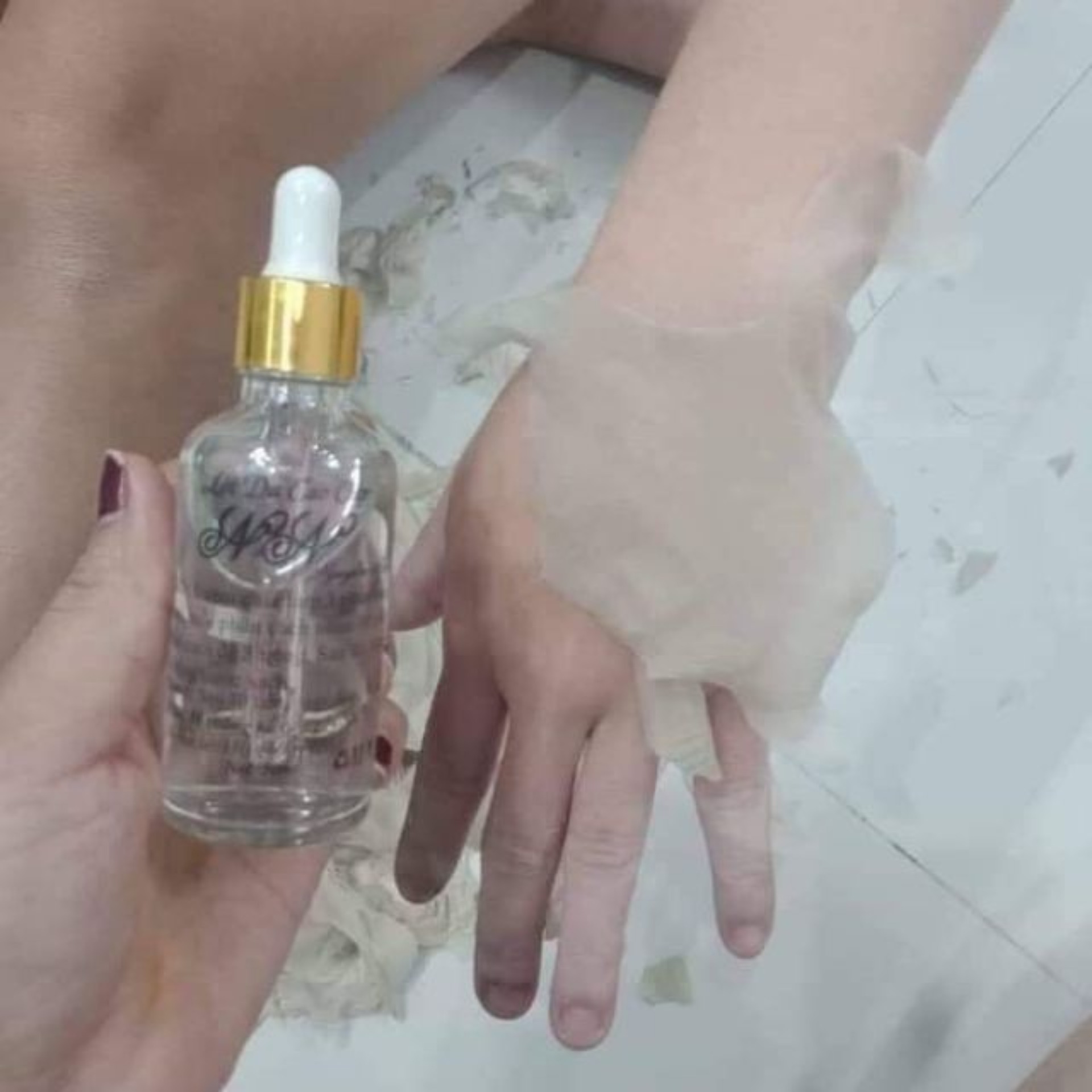 Kem Lột Nước Trắng Da Toàn Thân NN 50ml
