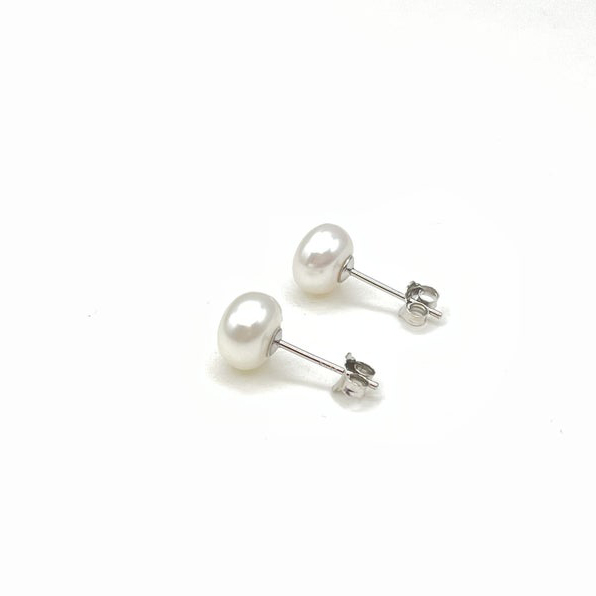 hoa tai nụ ngọc trai 3li màu trắng thương hiệu Opal