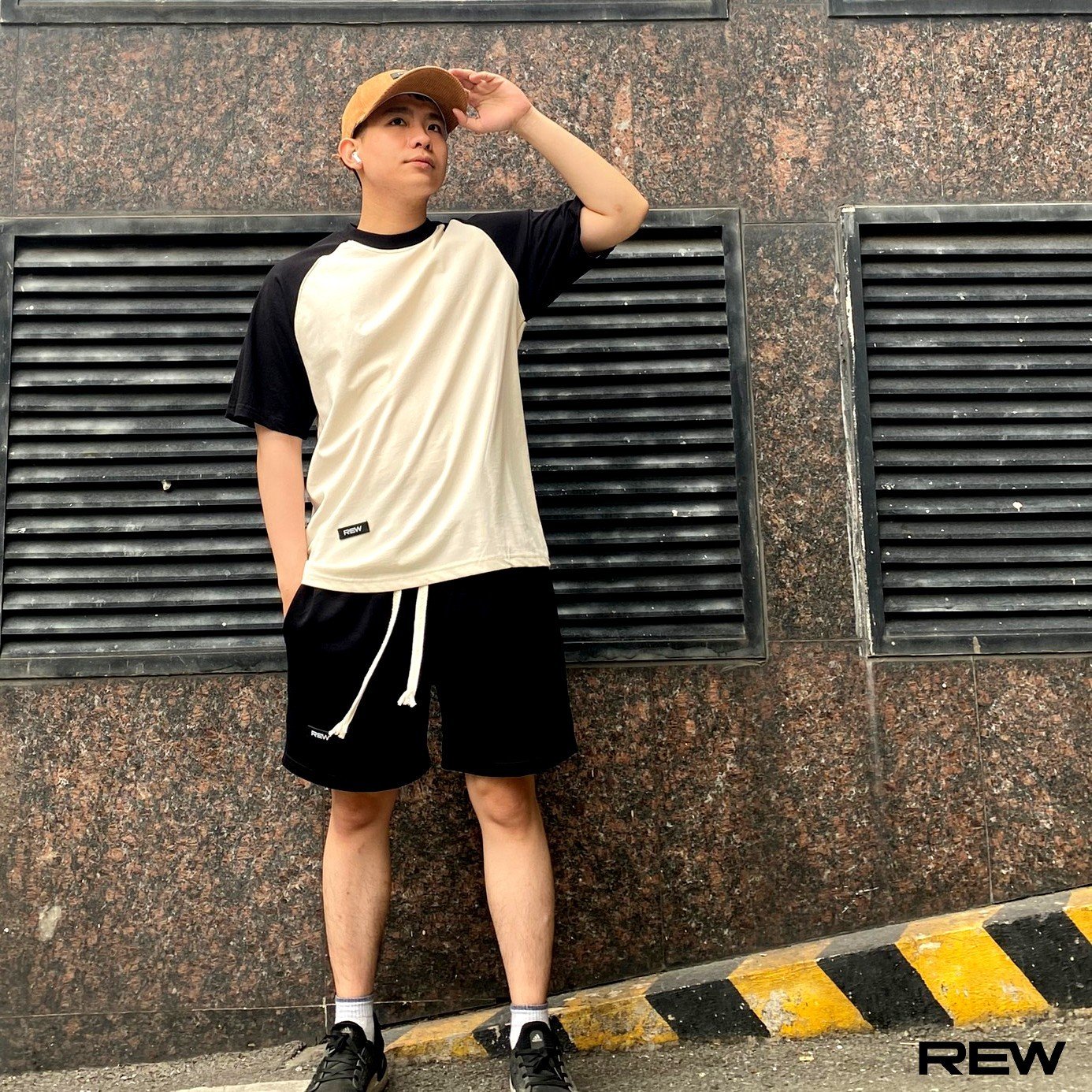 Áo Phông raglan trơn REW cotton 100% 250gsm dày dặn basic form rộng oversize