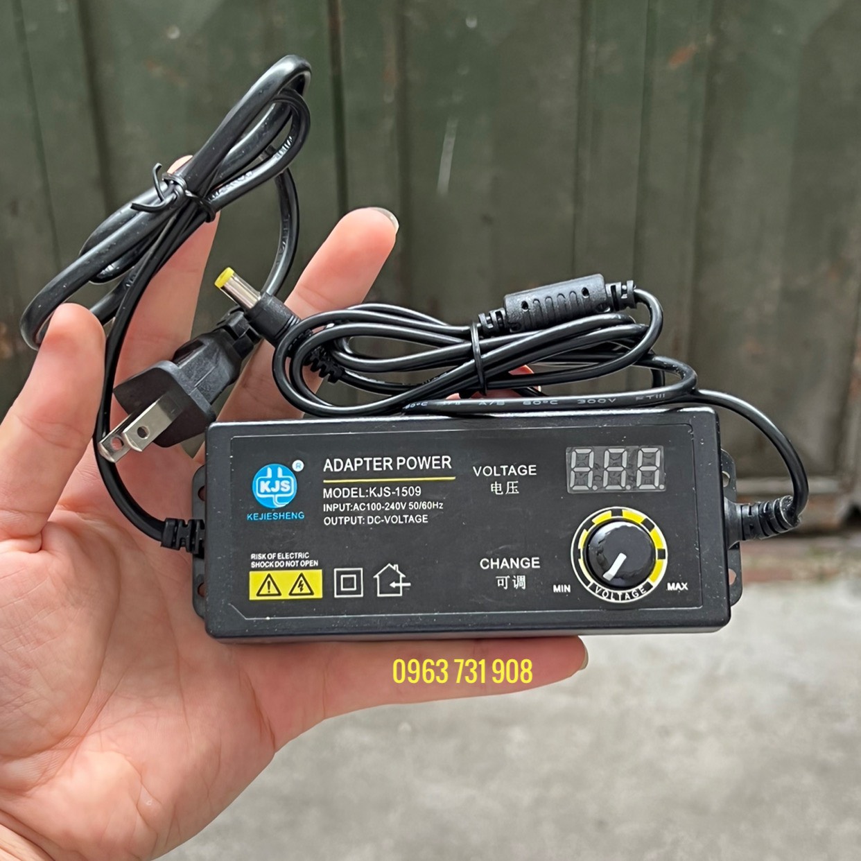 Bộ Nguồn Đa Năng Chỉnh Từ 3V Đến 25V