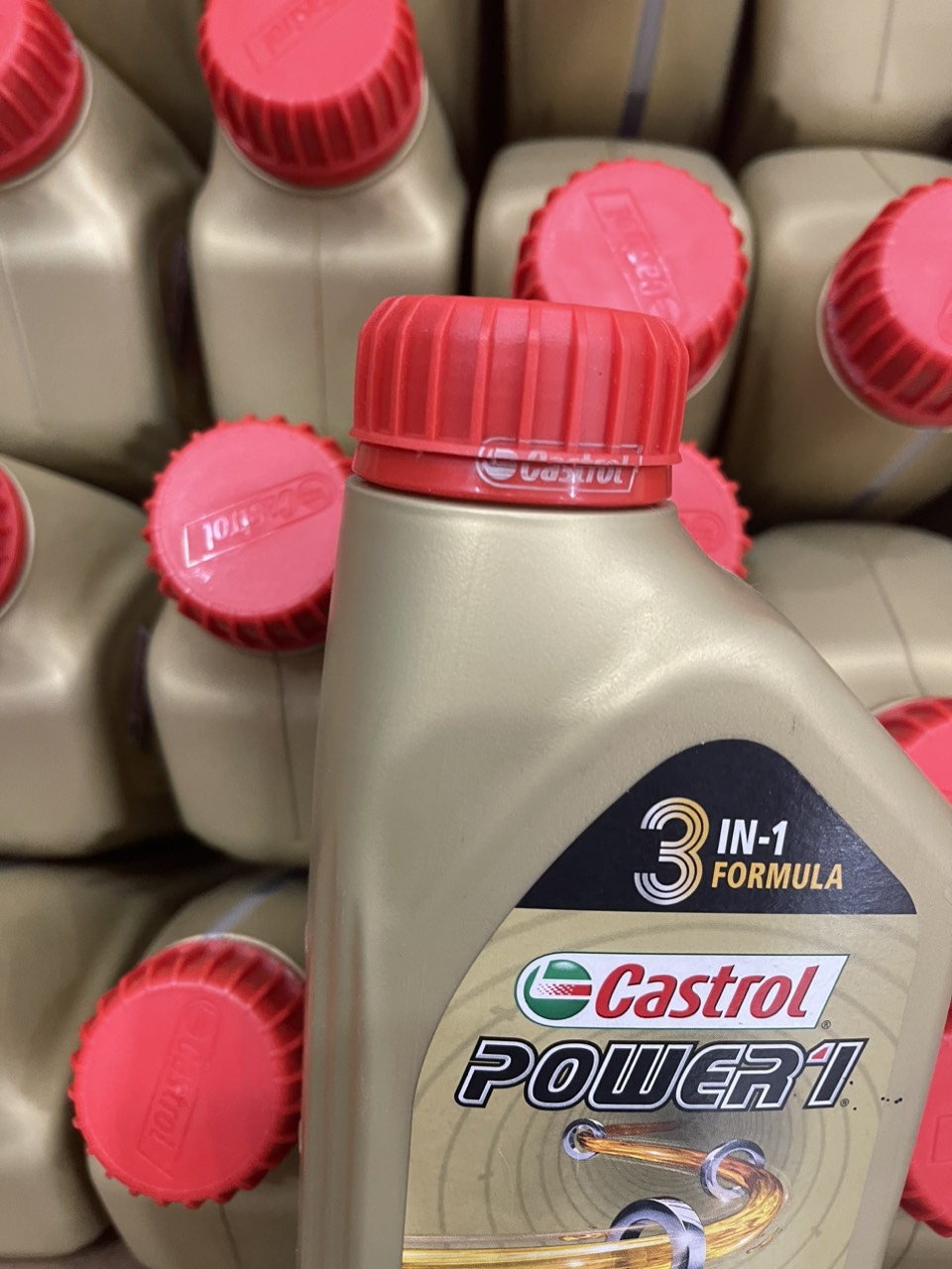 Dầu nhớt Castrol xe số 10-40W ( 800ml )