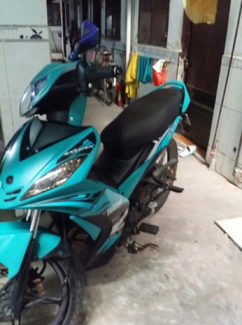 Tem exciter 2010 xanh ngọc đen