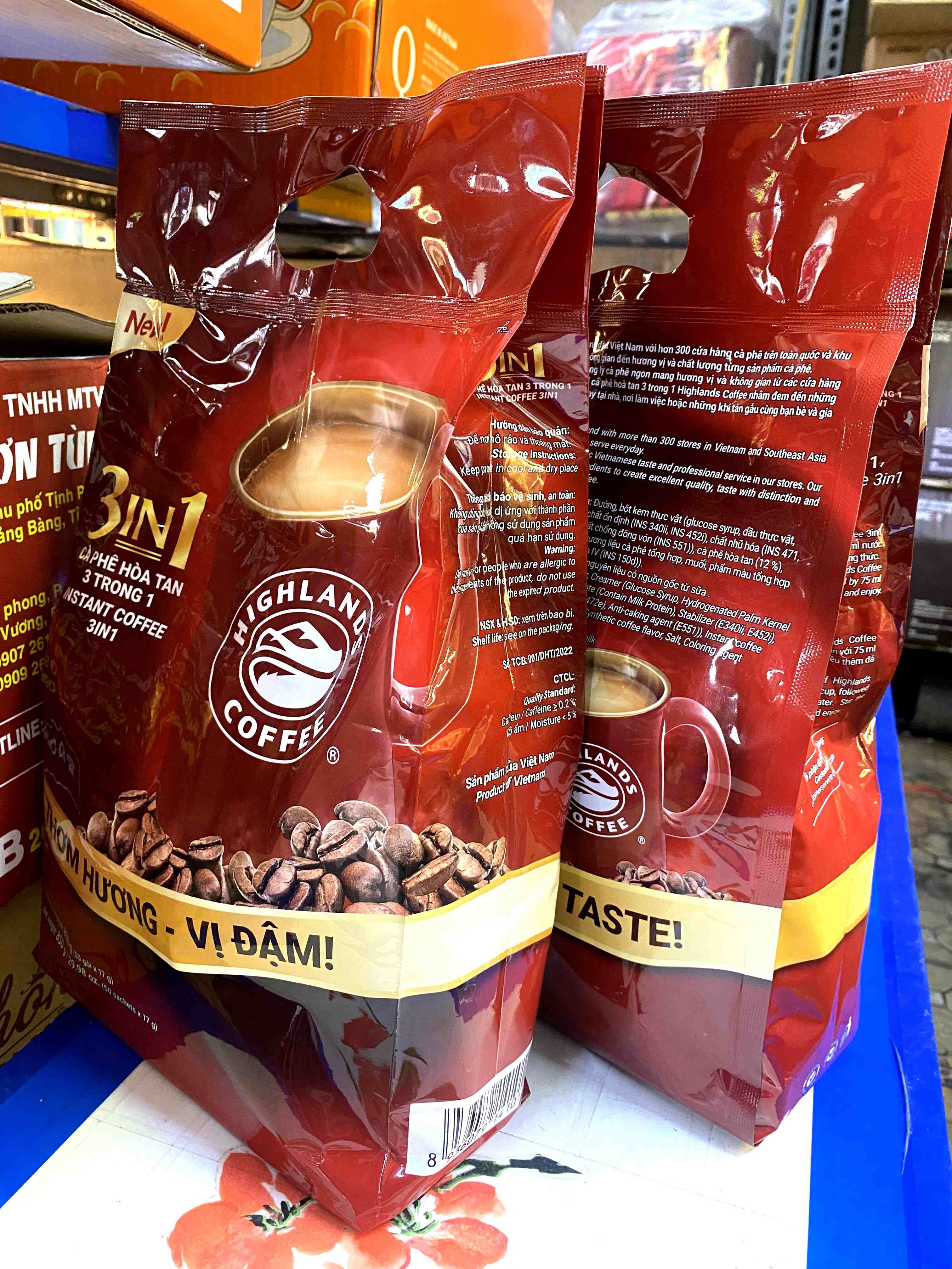 Cà Phê Highlands Coffee 3in1 Hòa Tan Bịch 850g (50 Gói x 17g)