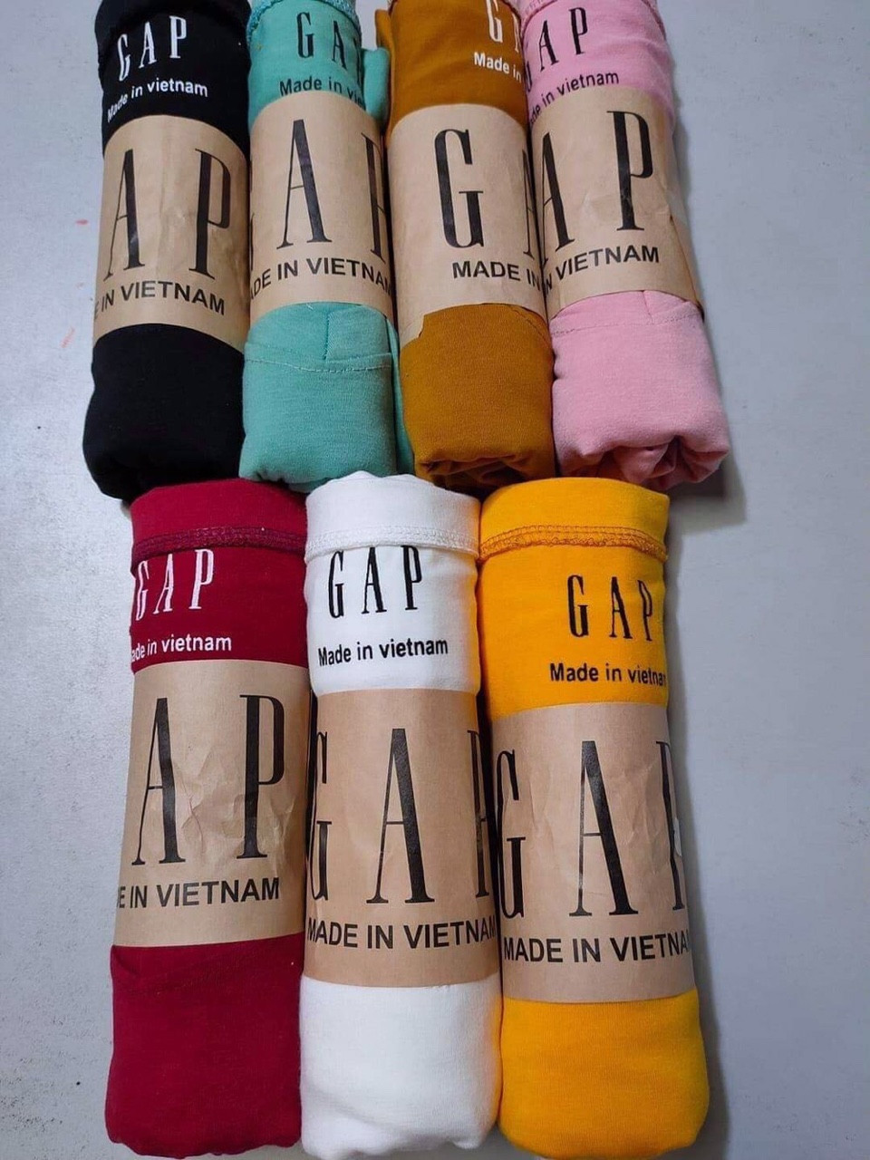 COMBO 3 ÁO THUN COTTON cổ tim GAP