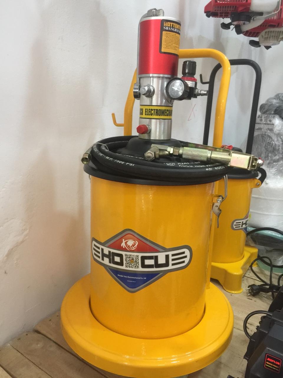 [HCM]MÁY BƠM MỠ KHÍ NÉN 20L kocu GZ10