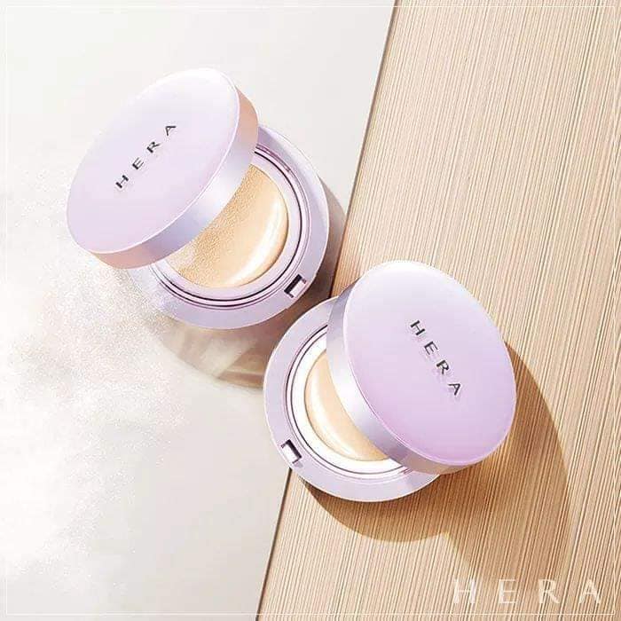 PHẤN NƯỚC HERA TẶNG KÈM LÕI SƠ CUA