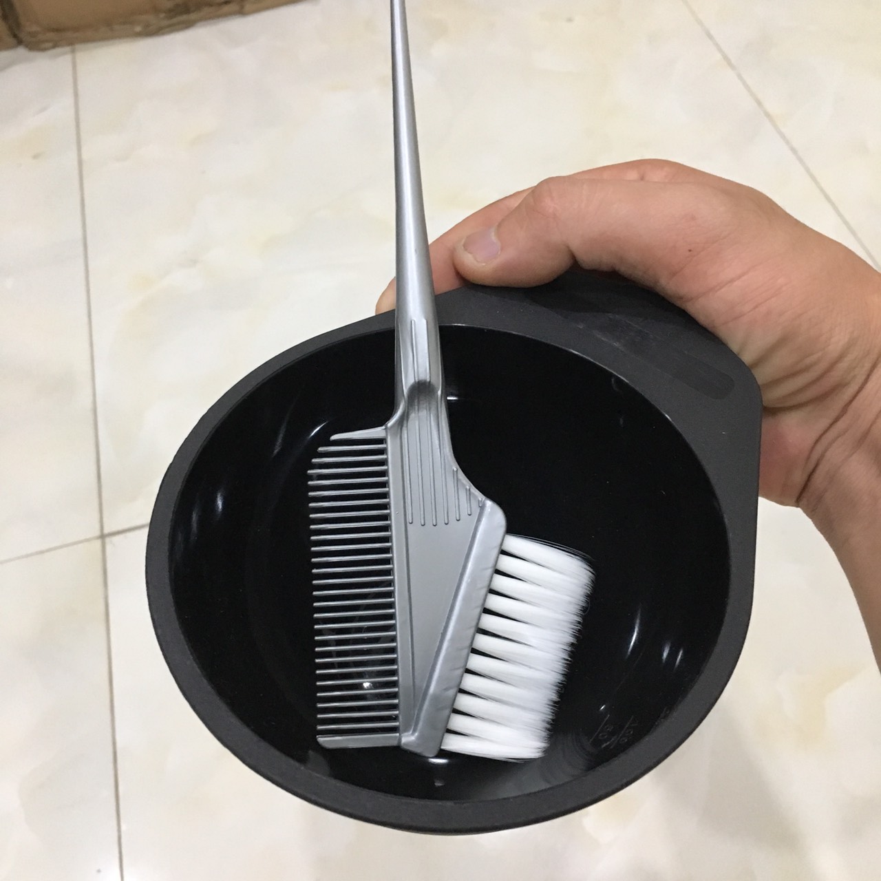 Combo Bát + Lược Nhuộm 2 Đầu
