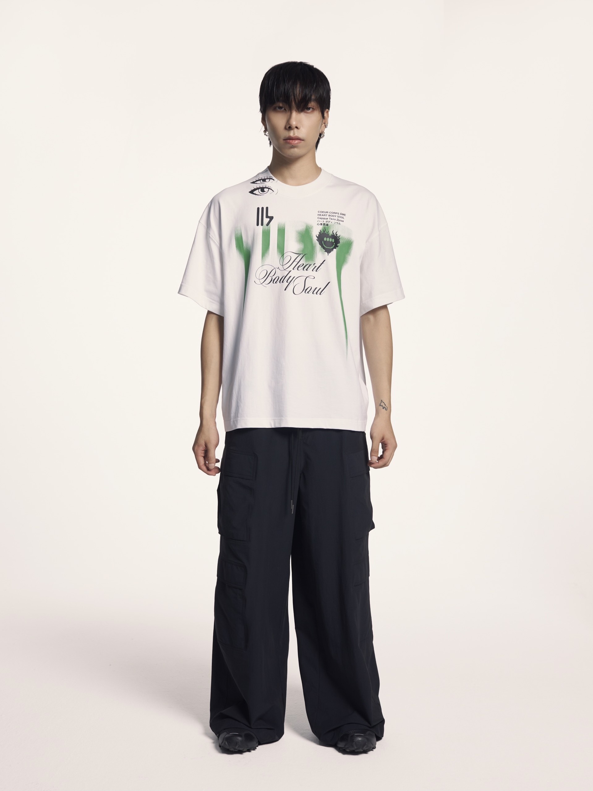 Áo phông hình HBS BRAVE BOXY T-SHIRT - WHITE