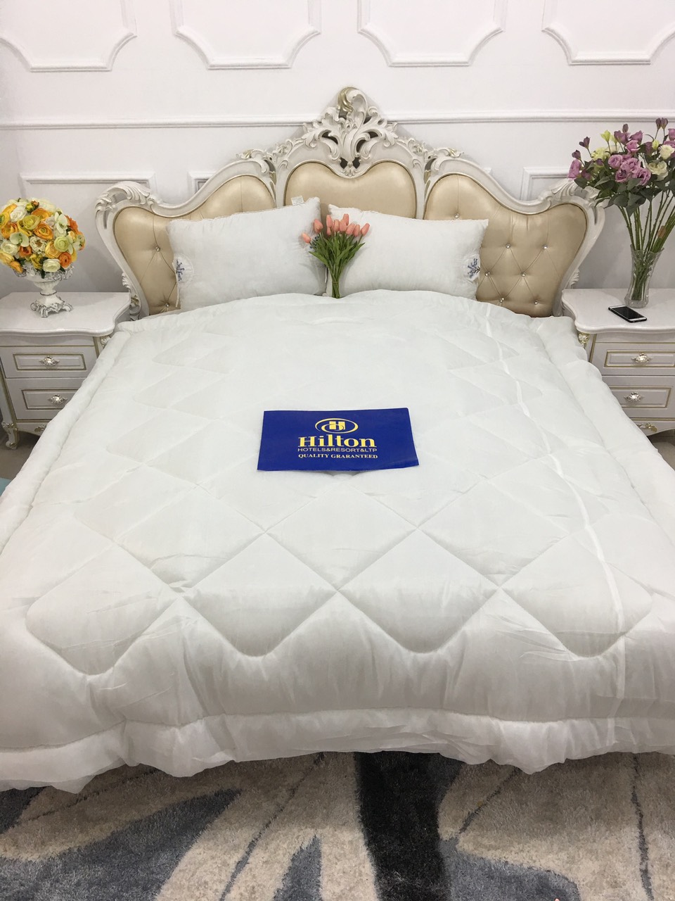 Ruột Chăn Trắng HILTON Kich thước 2mx2m3