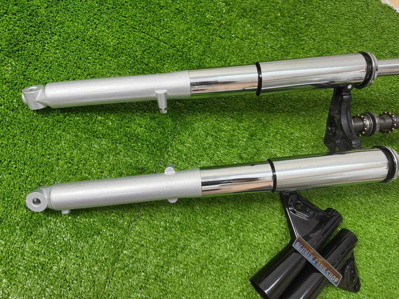 Bộ phuộc trước xe 67 CD70 là sản phẩm chất lượng cao,giảm xóc hiệu quả cao