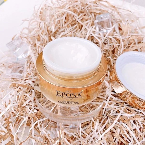 Kem Hồng Sâm 𝐄𝐩𝐨𝐧𝐚 𝐎𝐫𝐢𝐠𝐢𝐧𝐚𝐥 𝐑𝐞𝐝 𝐆𝐢𝐧𝐬𝐞𝐧𝐠 𝐆𝐨𝐥𝐝 𝐖𝐡𝐢𝐭𝐞𝐧𝐢𝐧𝐠.