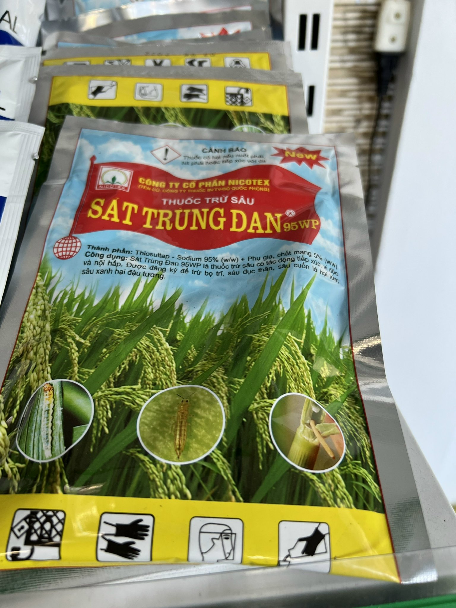 HH80 SÁT TRÙNG ĐAN 95WP/100GR TRỪ SÂU