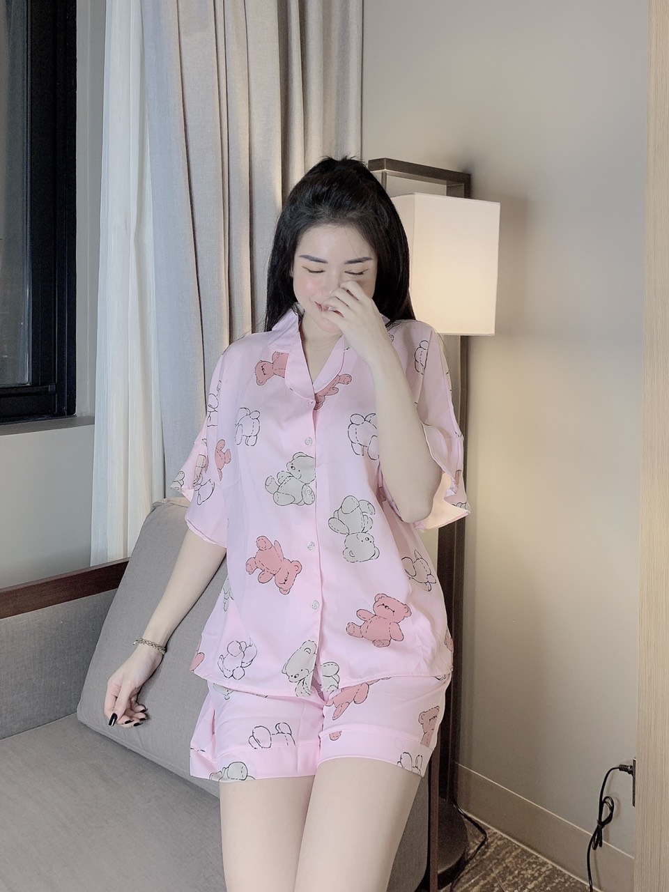 Bộ Ngủ Pijama Đùi Chất Mango Siêu Mát