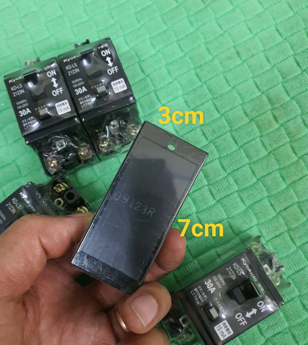CB CHỐNG GIẬT NHẬT BẢN 30A 15mA