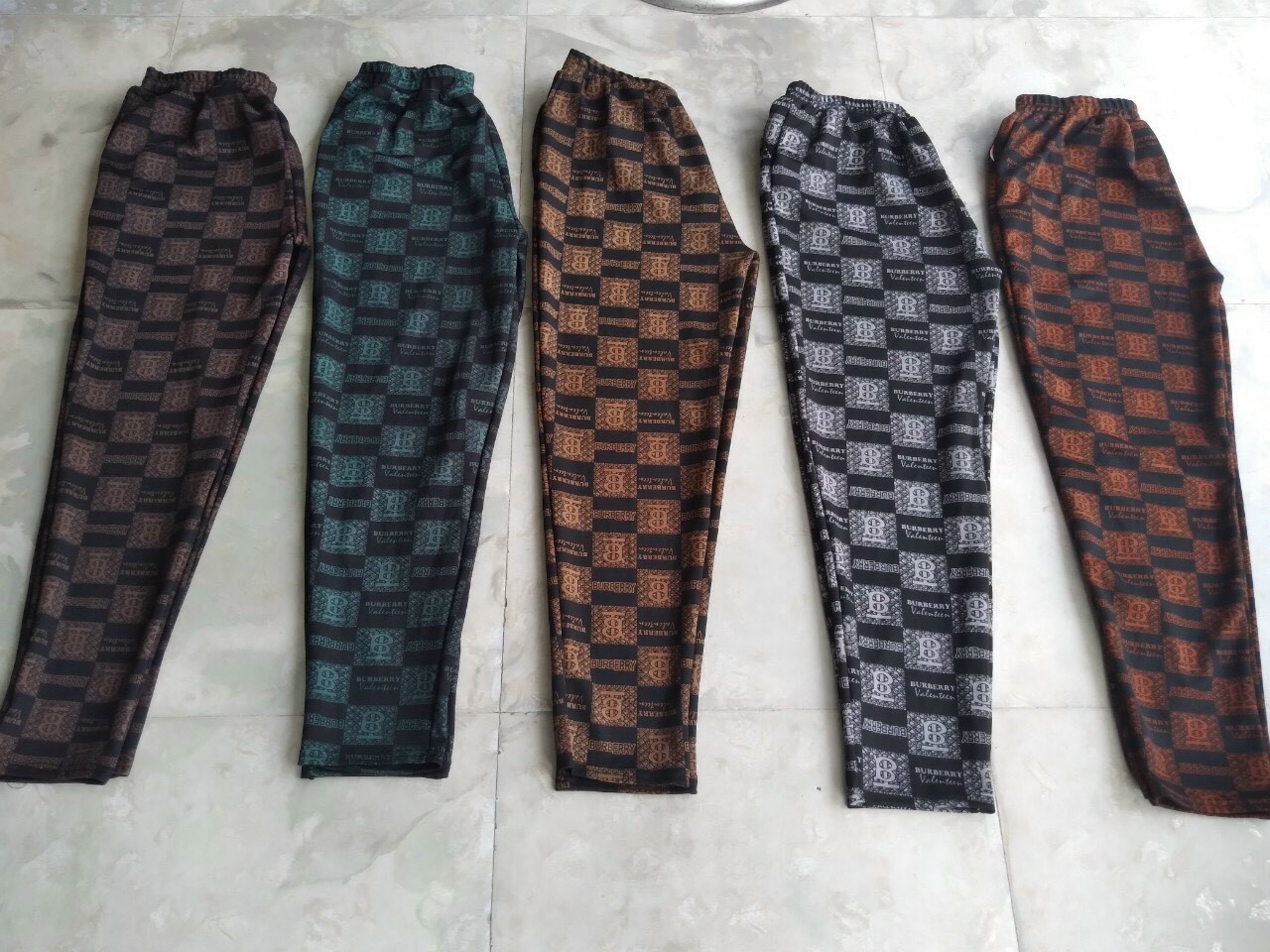 combo 3 quần 100k ,sọc karro ,chất mặc cực thích