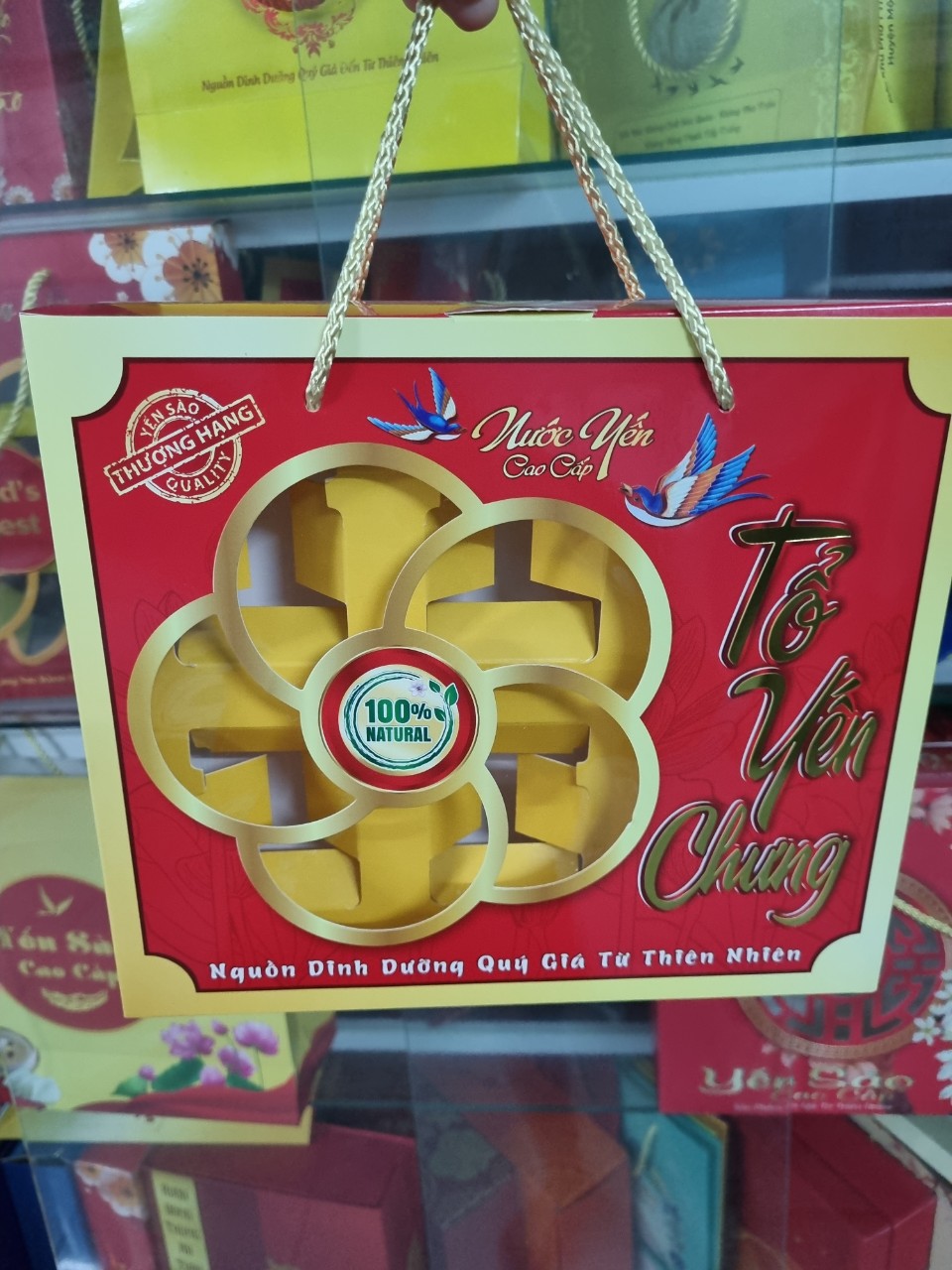 [HCM] Túi giấy đựng 6 hủ yến 70ml (có khay và quai xách)