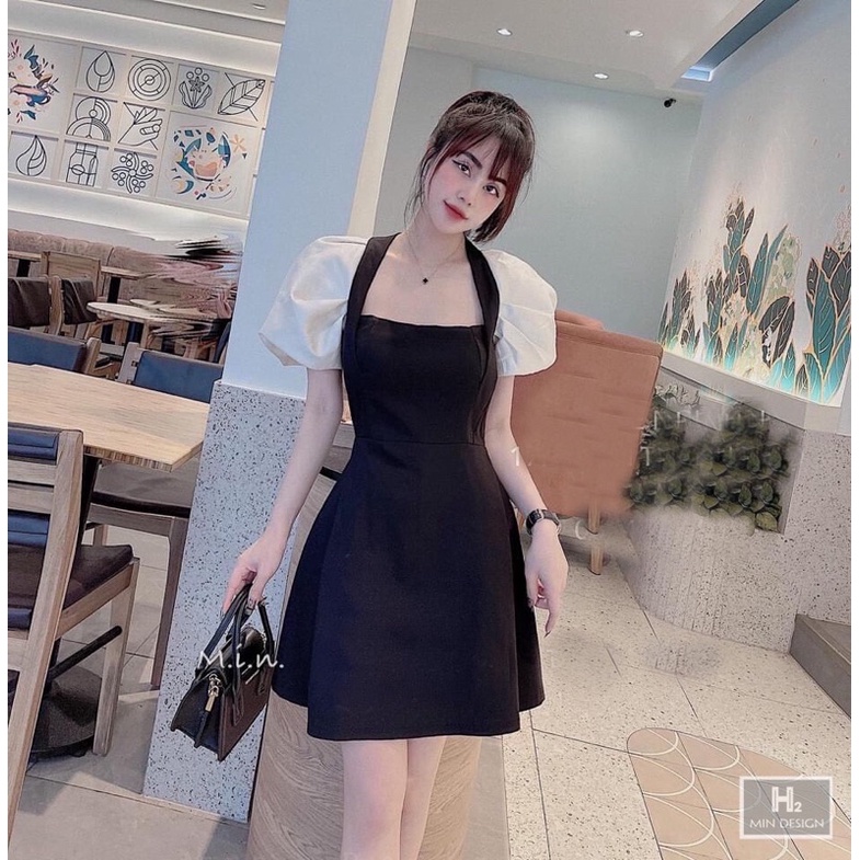 Váy Đen Thiết Kế Phối Tay Bồng Cúc Lưng