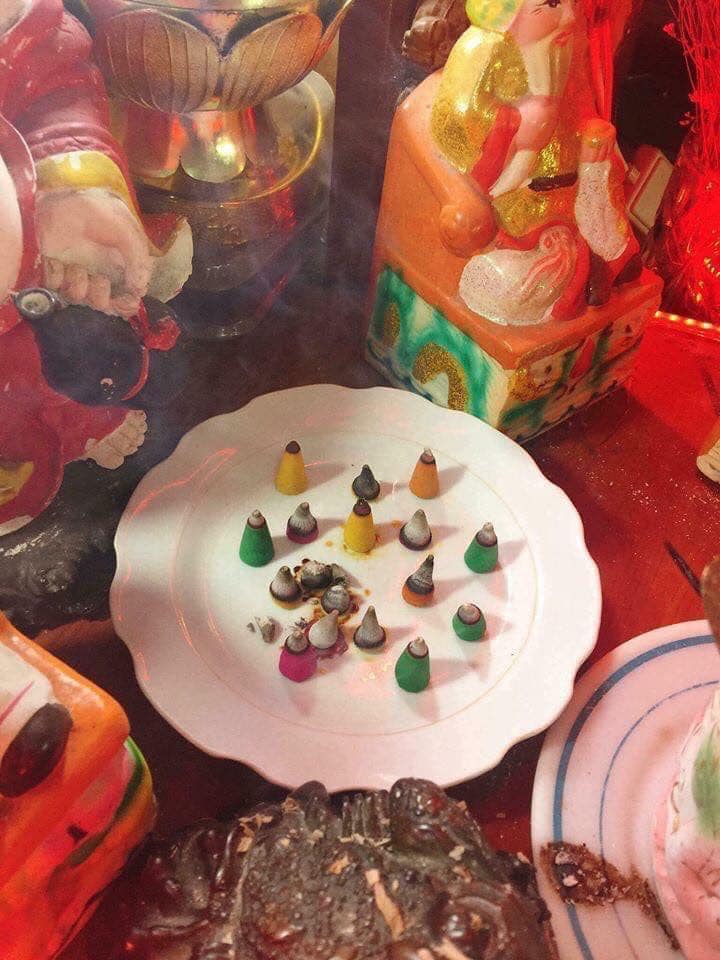 Trầm Chén Thái Lan