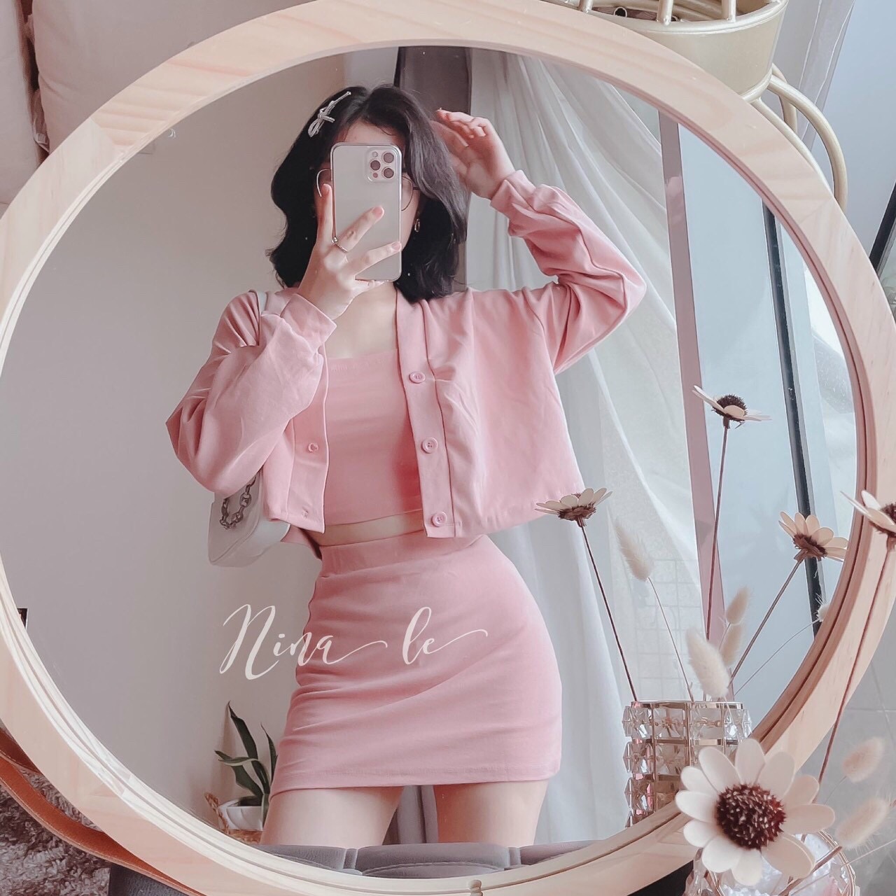 Set 3 món kèm chân váy áo trong có mút ngực