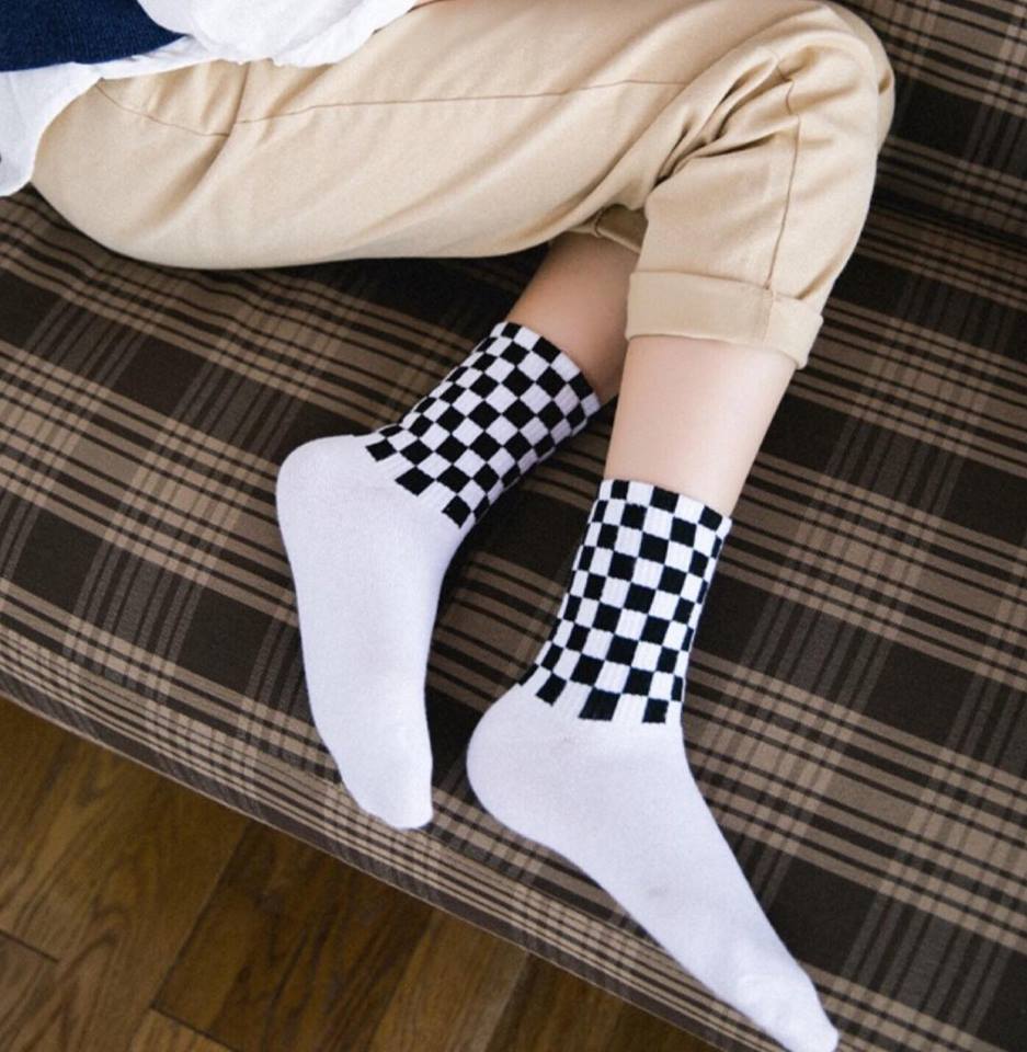 Vớ tất sọc caro nam nữ cổ cao unisex