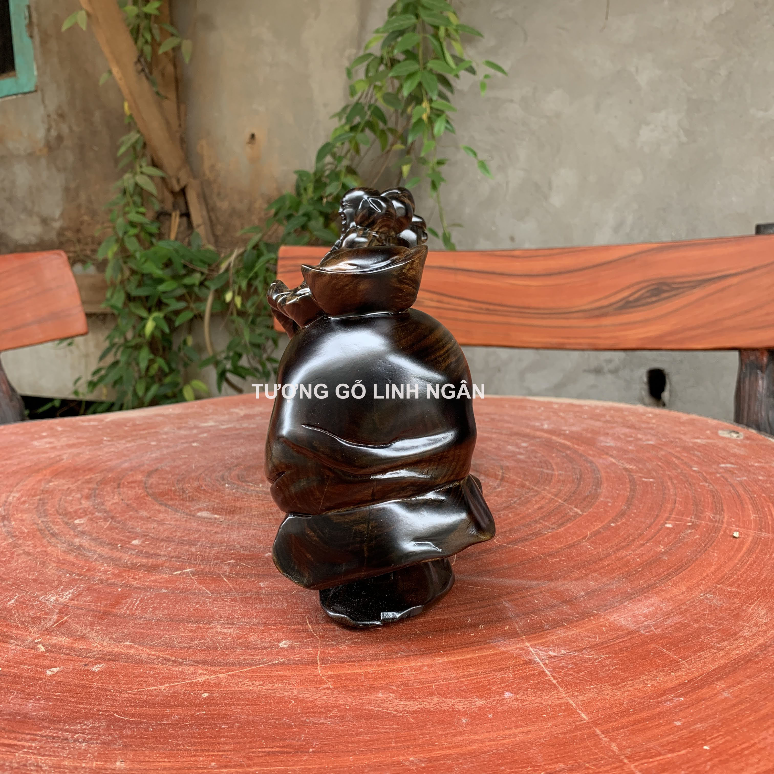 Tượng phật Di lặc gỗ Mun (Cao 20 cm, ngang 40 cm, sâu 10 cm)