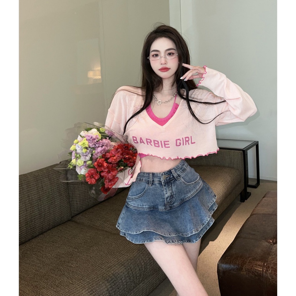 Bộ Áo Croptop Chạy Viền Barbie Áo Yếm Nữ 🦋 Set Áo Crt Nữ Dài Tay Kèm Áo Trong In Chữ 2 Màu LONA CLOTHES