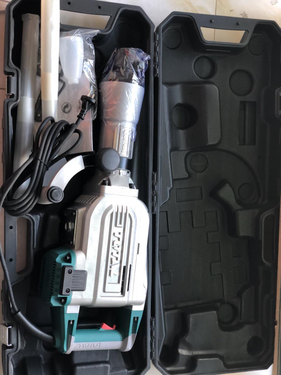 [Trả góp 0%] 1700W MÁY ĐỤC BÊ TÔNG TOTAL TH215456 KÈM 2 MŨI ĐỤC NHỌN 30MM