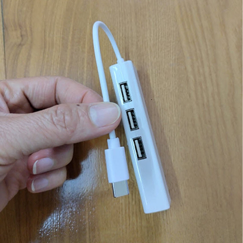 Cáp chuyển đổi USB type-C ra 3 cổng USb và cổng Lan RJ45