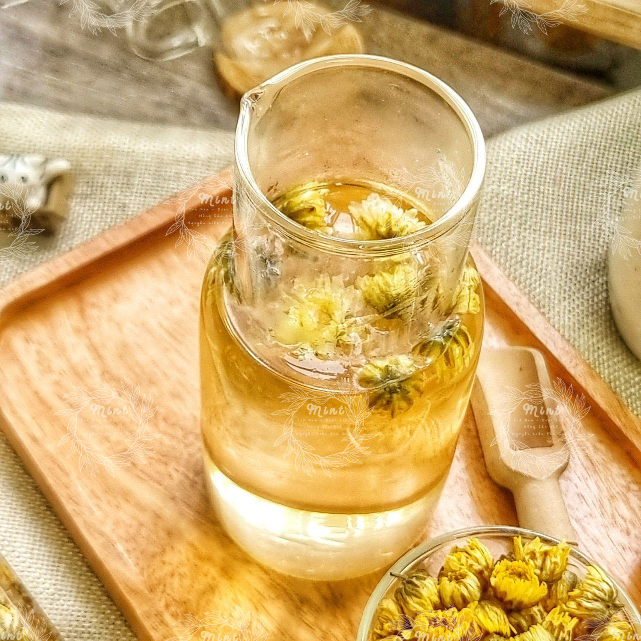 Trà Nụ Kim Cúc (Nụ Hoa Kim Cương) - Chai Thủy Tinh Cao Cấp 230gr