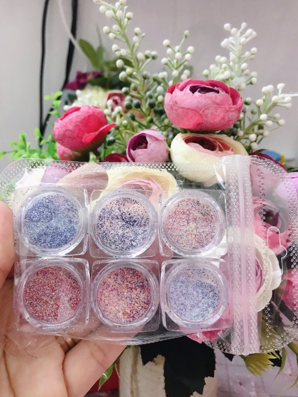 Set 6 hũ nhũ dạ màu sắc lấp lạnh